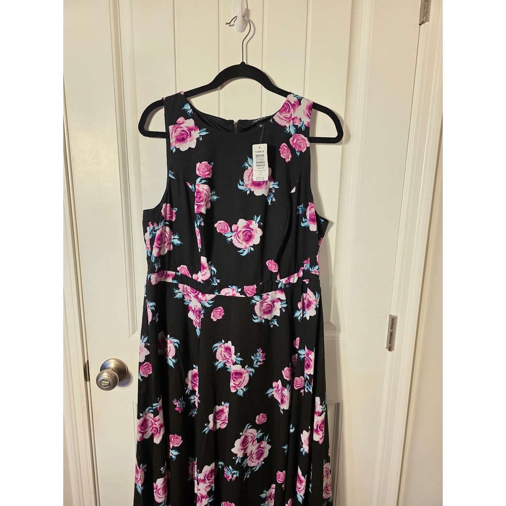 Torrid Women Size 16 Black Pink Floral Sleeveless Maxi Dress NWT New Cottagecore